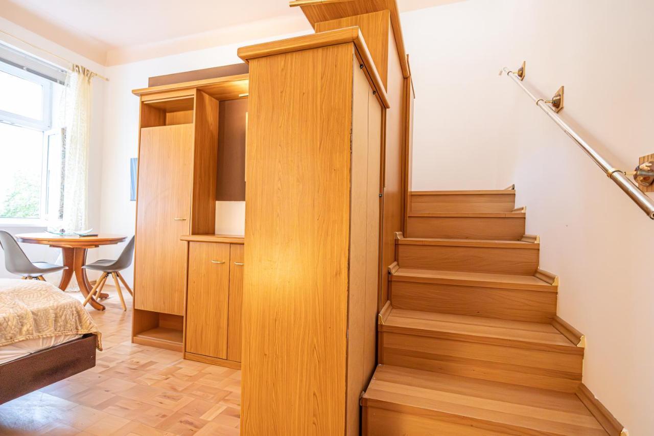 Appartement Cozy Center Retreat 2br Apt. Homelike Comfort