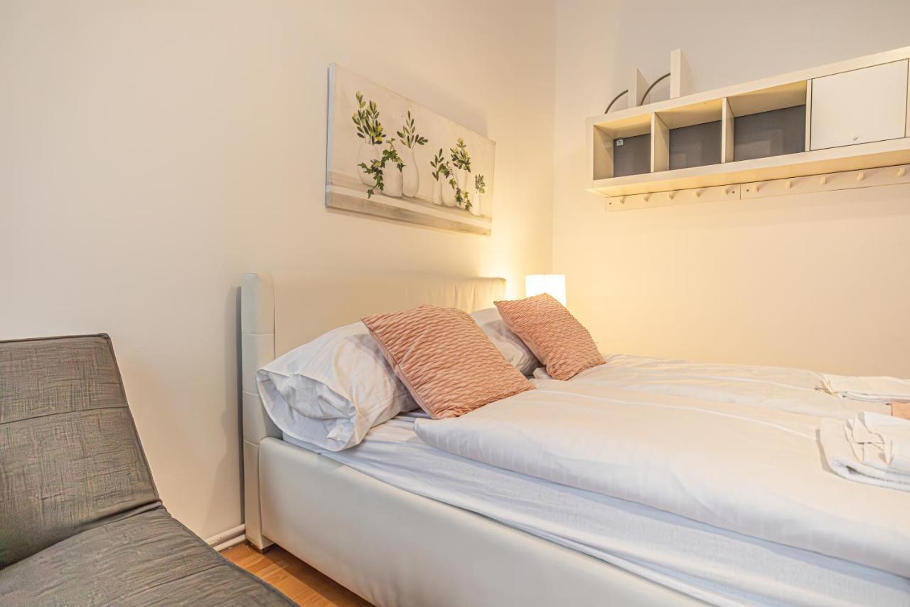 Appartement Cozy Center Retreat 2br Apt. Homelike Comfort